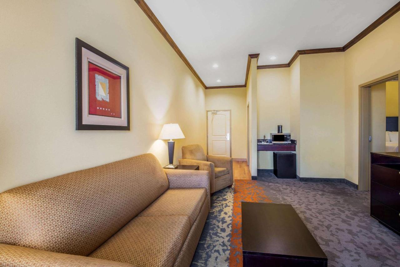 La Quinta By Wyndham Eastland Hotel Ngoại thất bức ảnh
