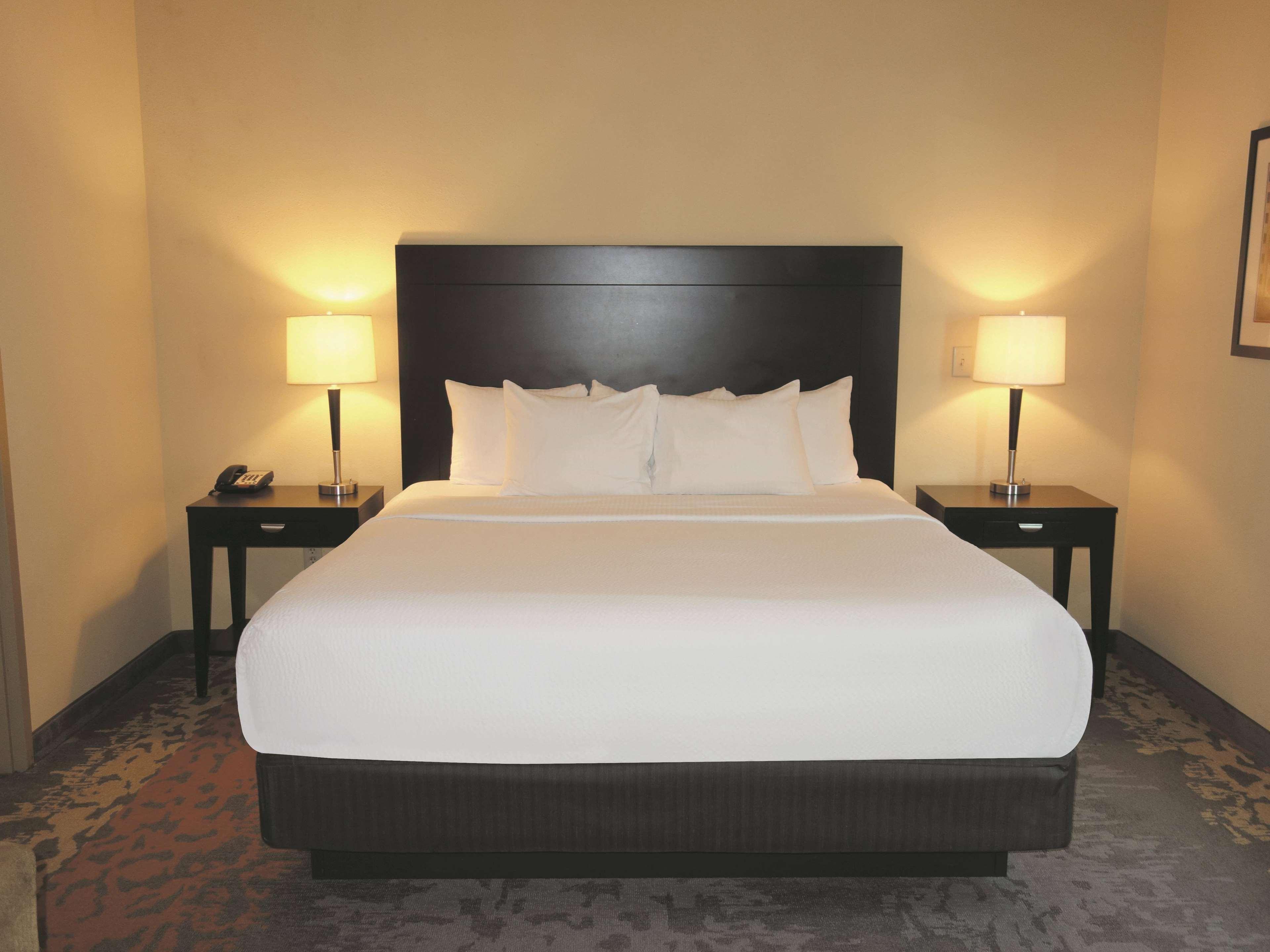 La Quinta By Wyndham Eastland Hotel Ngoại thất bức ảnh