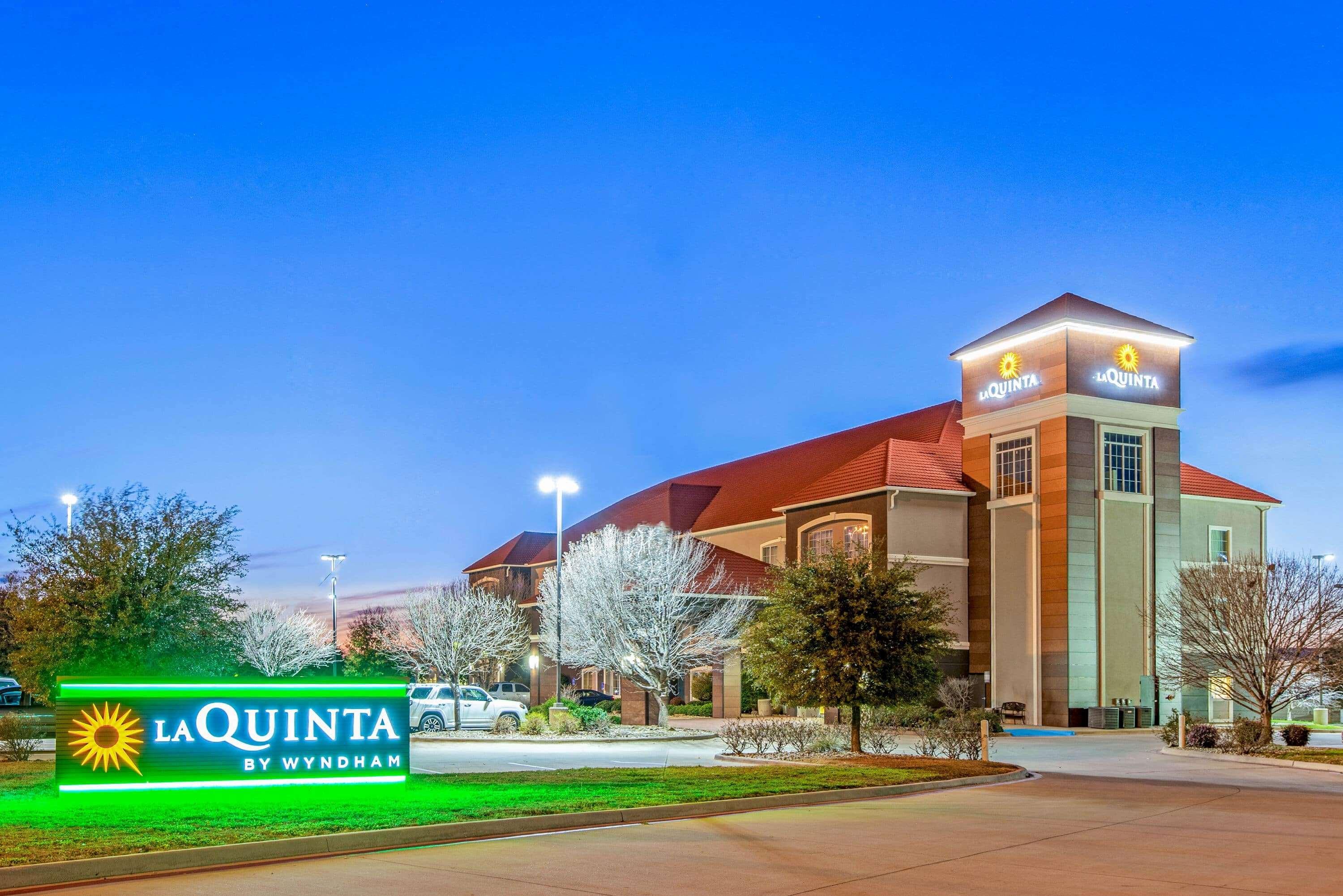 La Quinta By Wyndham Eastland Hotel Ngoại thất bức ảnh